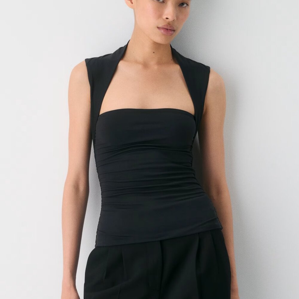 Aritzia Original Contour Flourish Top